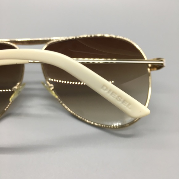 Diesel Aviator Sunglasses - Picture 6 of 6